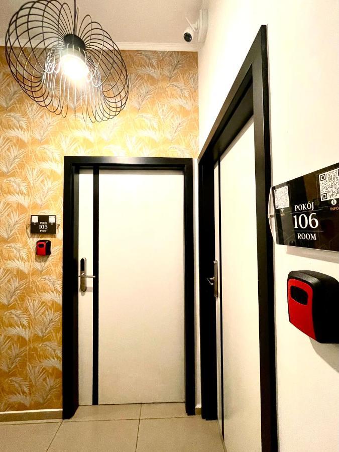 Happy Living Hostel Wrocław Exteriör bild