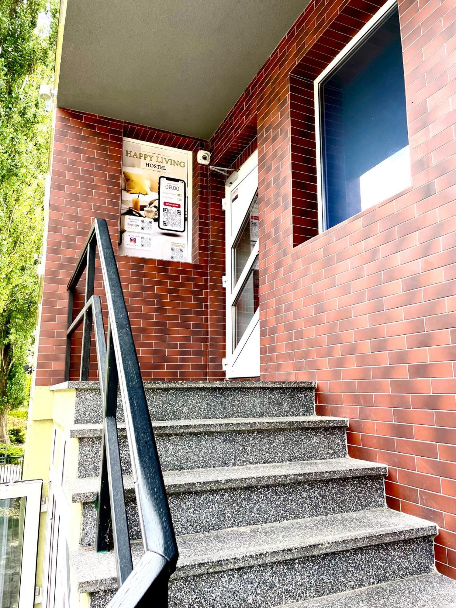Happy Living Hostel Wrocław Exteriör bild